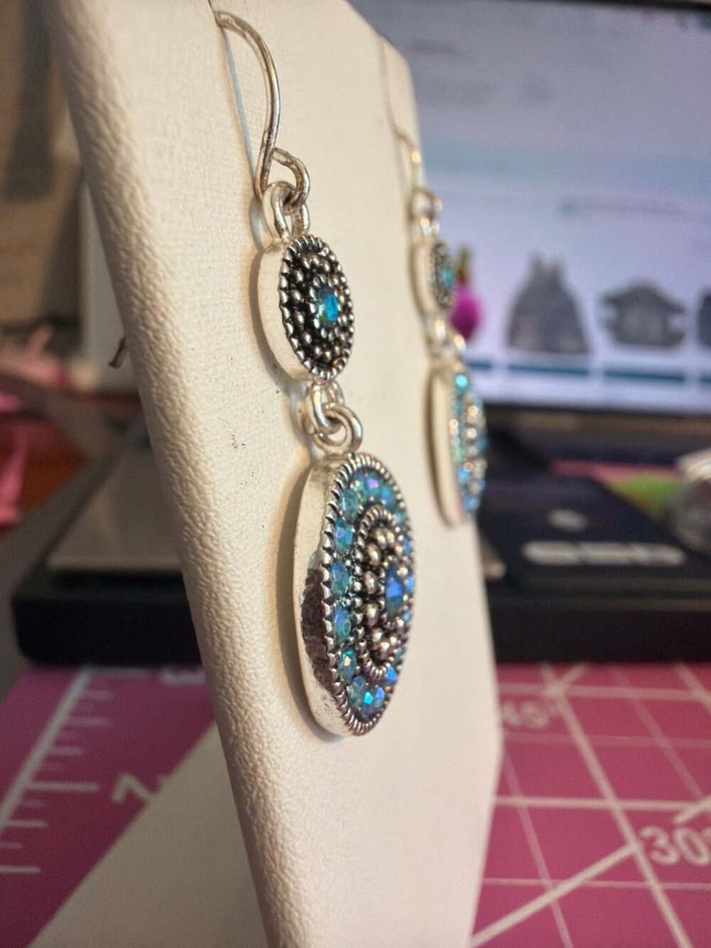 Boho Silver Tone Blue AB Crystal Double Drop Dangle Earrings 1.5" Flash 6.77g - Picture 3 of 5